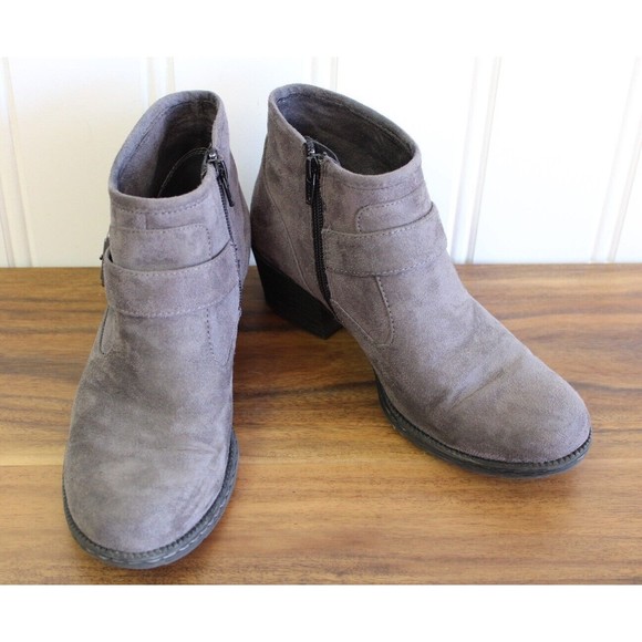 Boc Women’s‎ Size 7.5 Gray Suede Heeled buckle Boots Side Zip Booties - Picture 1 of 8